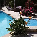 Dans De Charme, Piscine, Proche Cassis