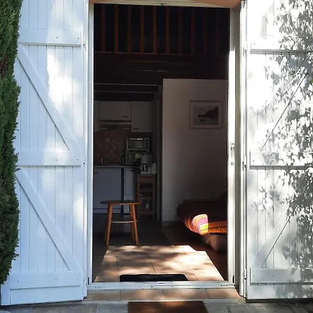 Apartment Dans De Charme, Piscine, Proche Cassis