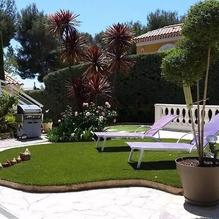 Апартаменты Dans De Charme, Piscine, Proche